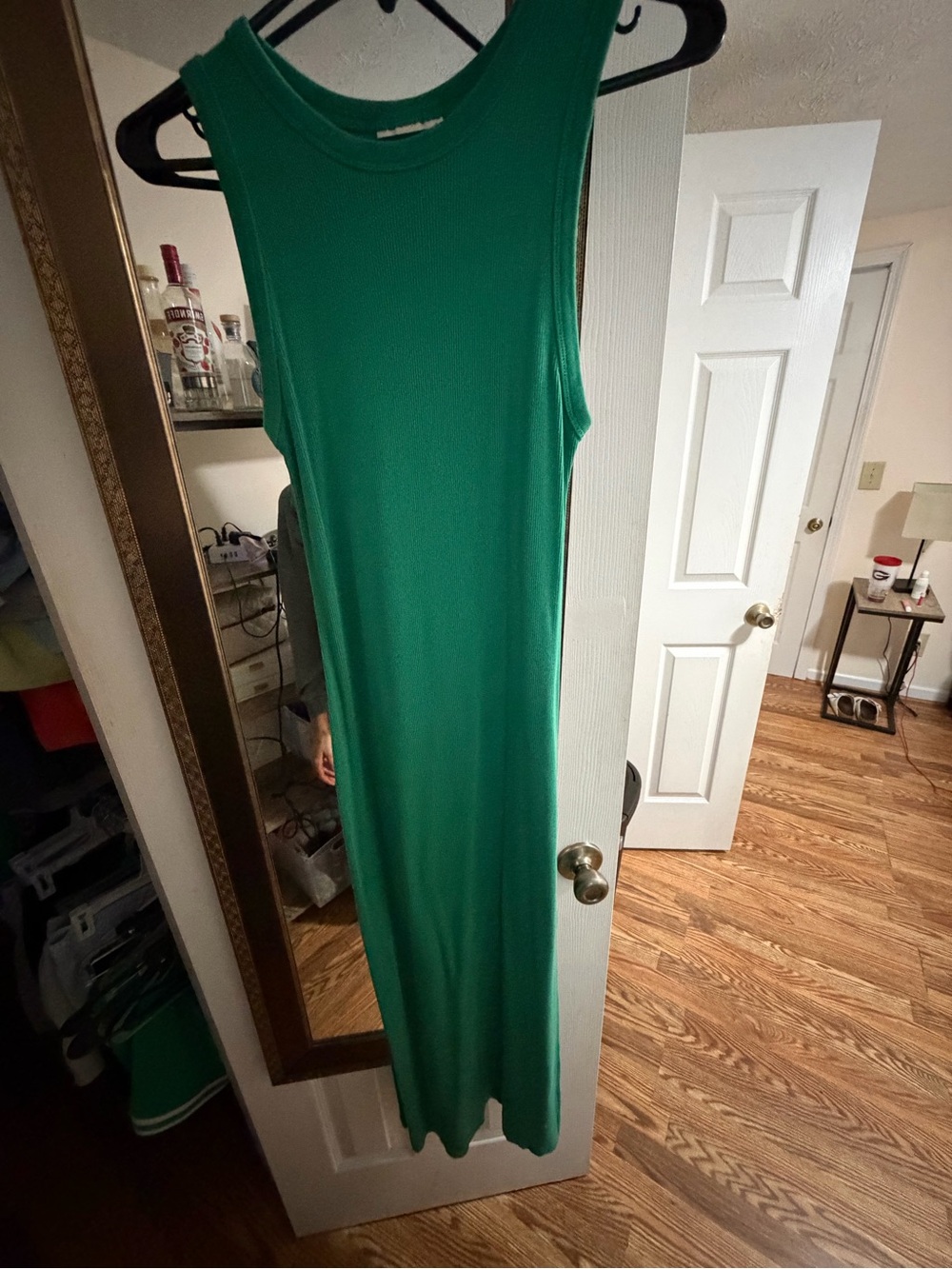 Universal Thread Green Sleeveless Maxi Dress